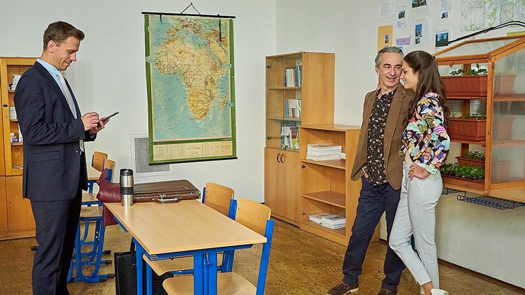 Magda s Tomášem najdou ve škole marihuanu 8