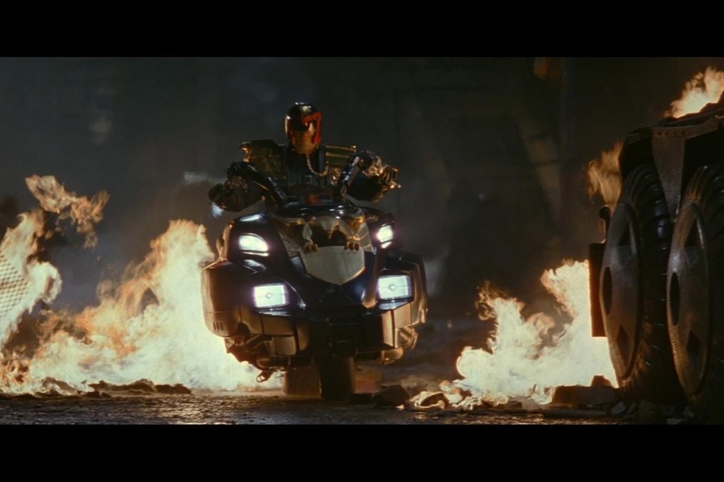 Soudce Dredd - 10