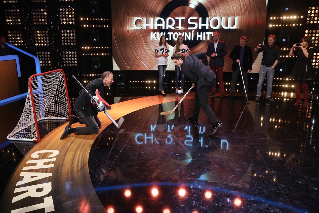 Chart Show 2 - 8