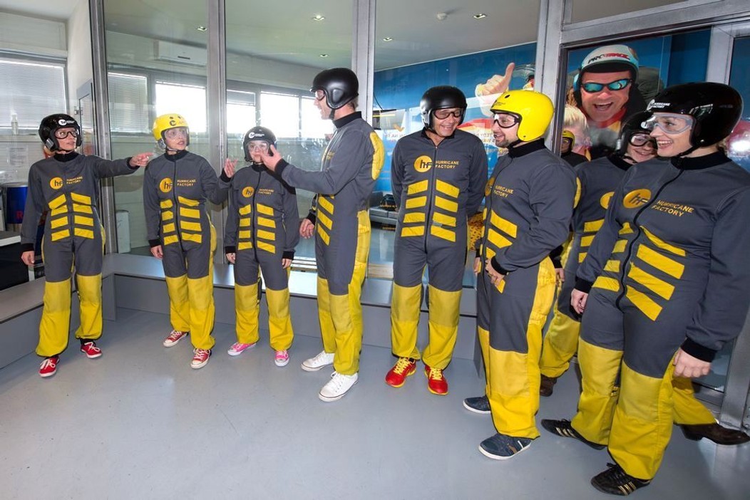 Tváře Novy na skydivingu - 16