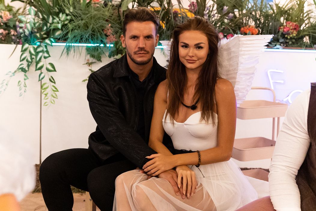 Love Island - Jakub a Hanka (2)