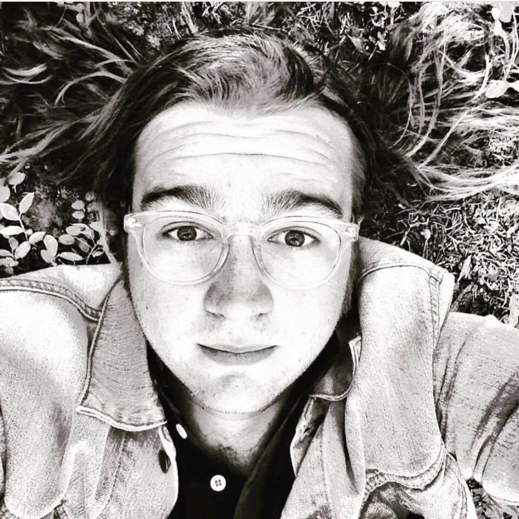 Jake Harper - Angus T. Jones 2017 - 8
