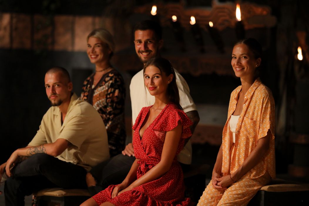 Survivor - pětičlenná porota
