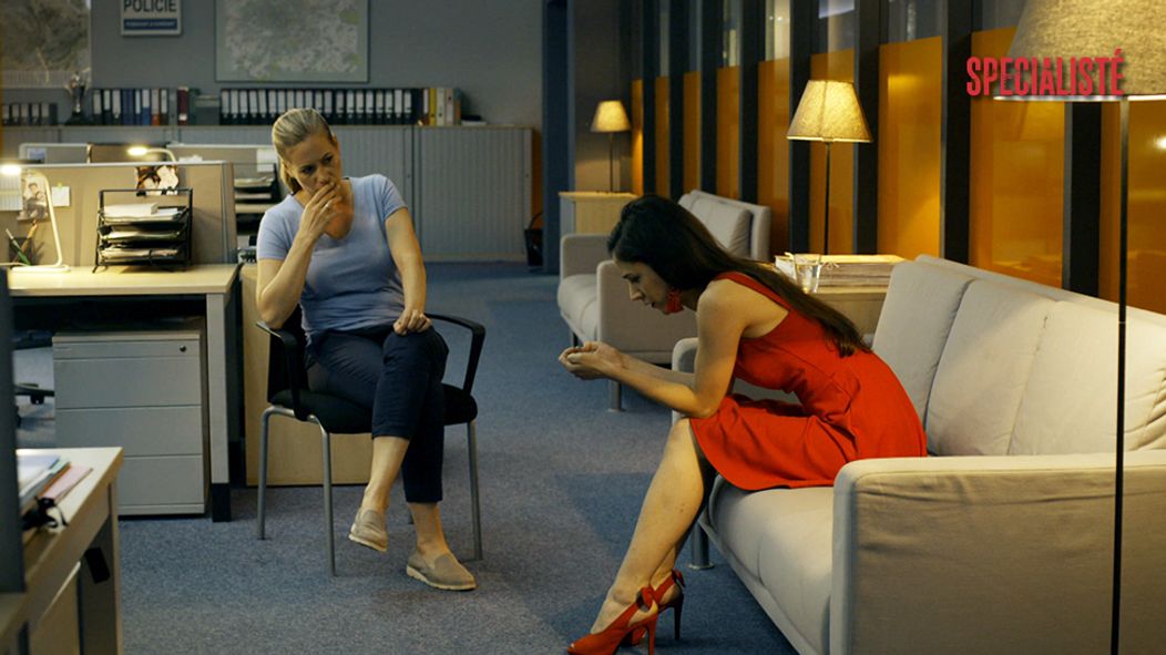 Specialisté - Zuzana Kajnarová, Eva Burešová