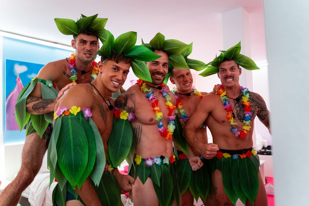 Love Island - tahiti párty