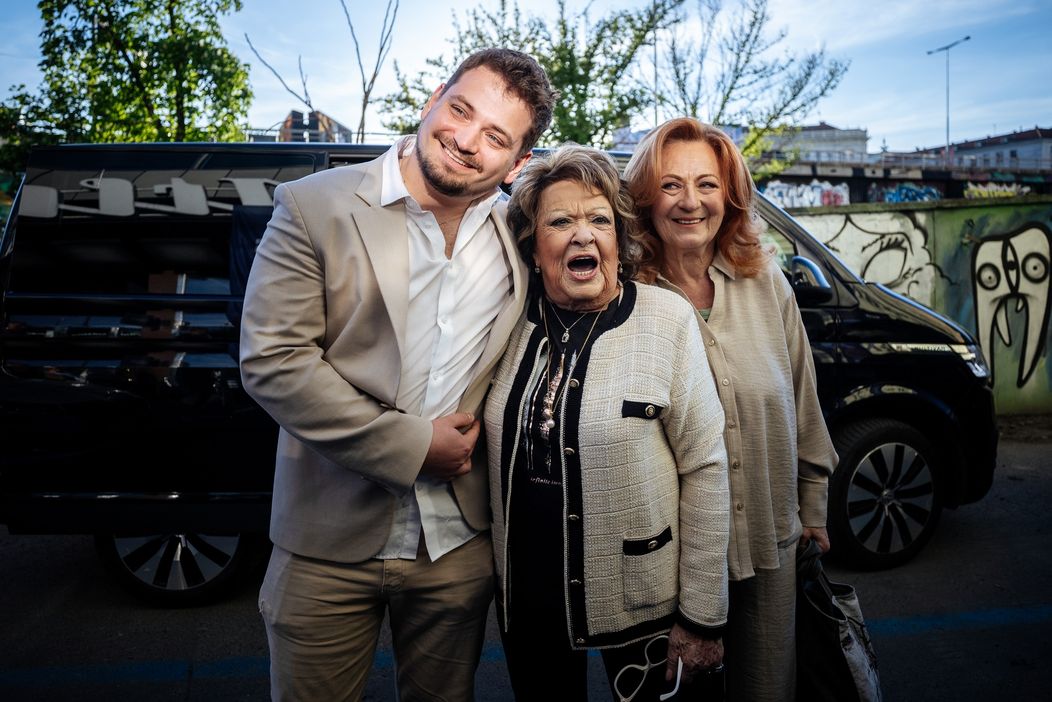 Na akci dorazila Jiřina Bohdalová ve velmi dobré náladě