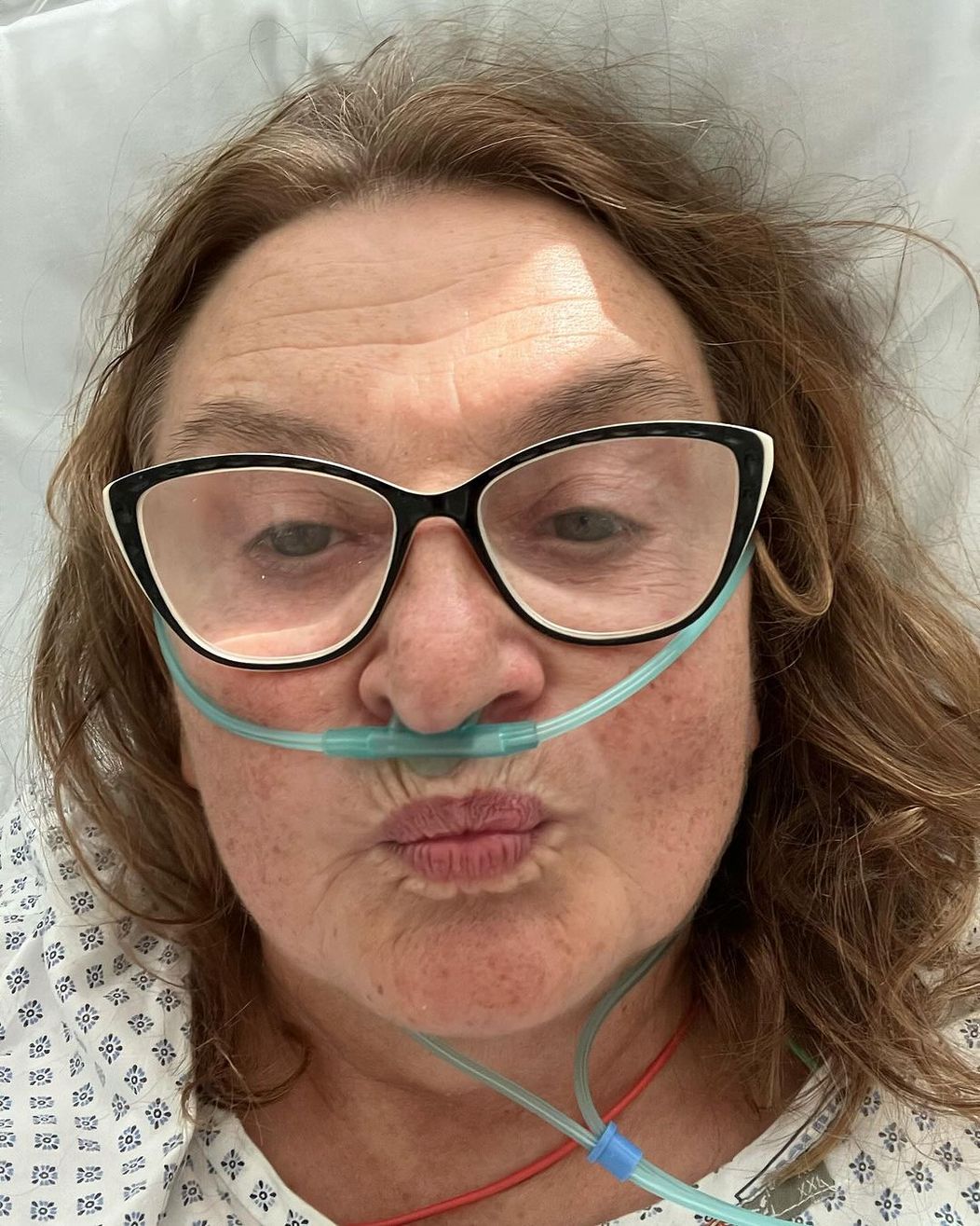 Eva Holubová posílá fotky z nemocnice (4)