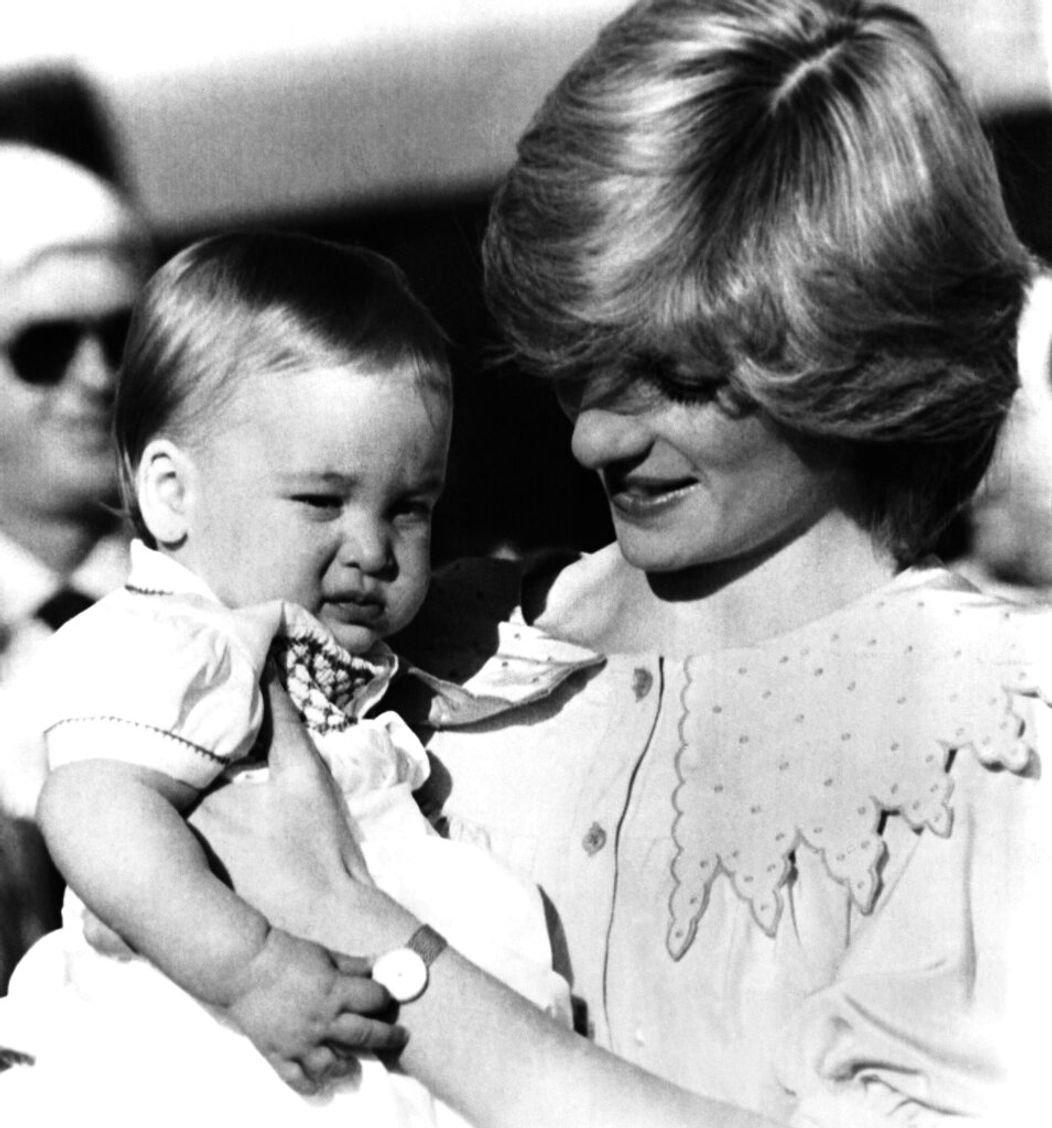 Princezna Diana s princem Williamem, 1983