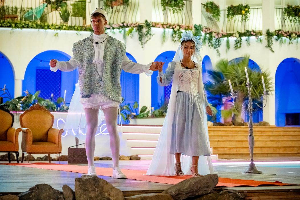 Love Island - Tadeáš a Laura na pohádkové party