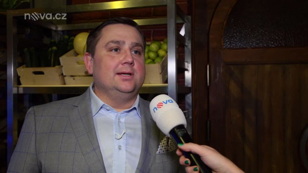 [multi]  BONUSOVÉ REPORTÁŽE Sametová revoluce 30 - Jan Punčochář B080835 4095
