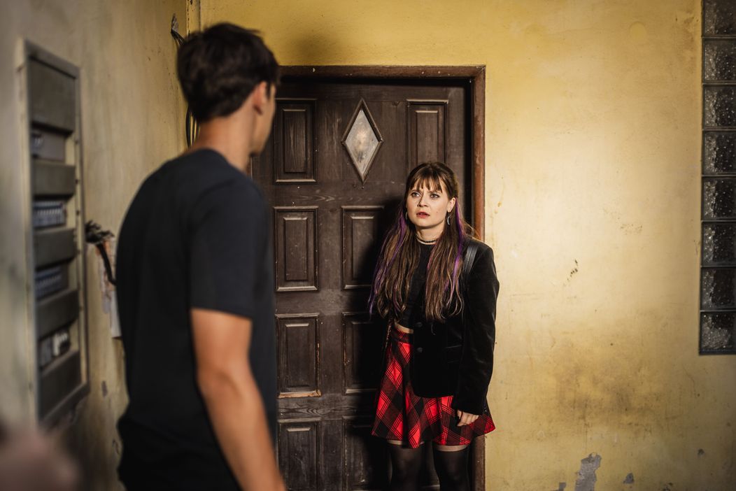 Karolína Knězů v seriálu Bratři a sestry