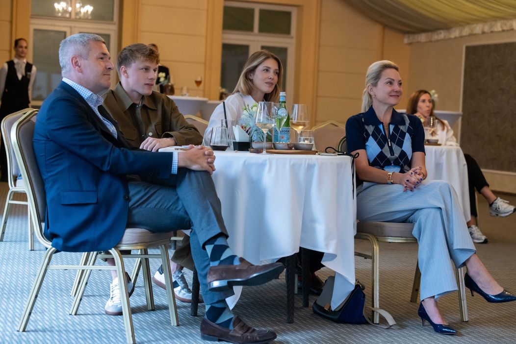 Promítání Jámy lvové, investoři