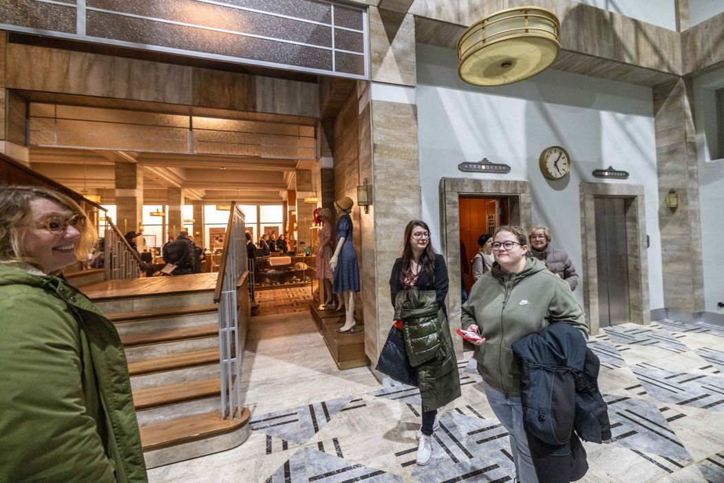 Den otevřených dveří: Ateliéry Zlaté labutě