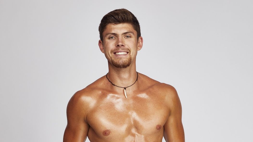 Love Island Honza 3 (cropped)