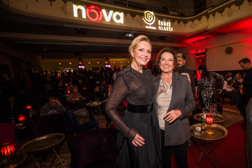 Zpěvačky Marie Rottrová a Helena Vondráčková