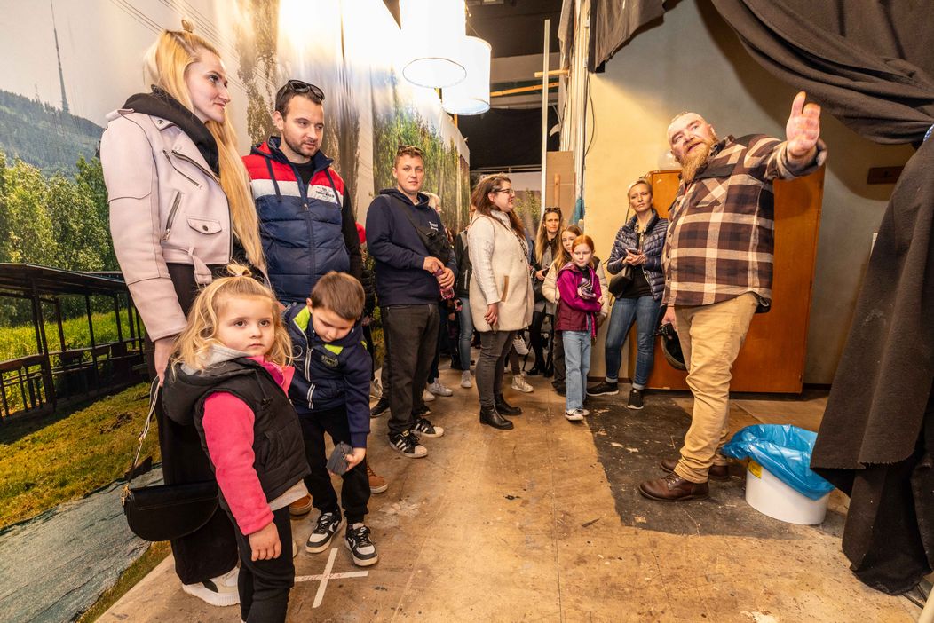 Mohli jste se podívat do ateliérů Jedné rodiny