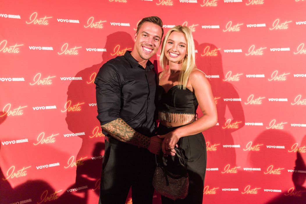 Premiéra druhé řady minisérie Iveta: Kryštof Novák a Denisa Valová