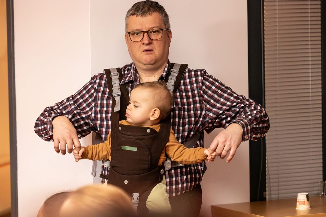 Karel, Mikeš