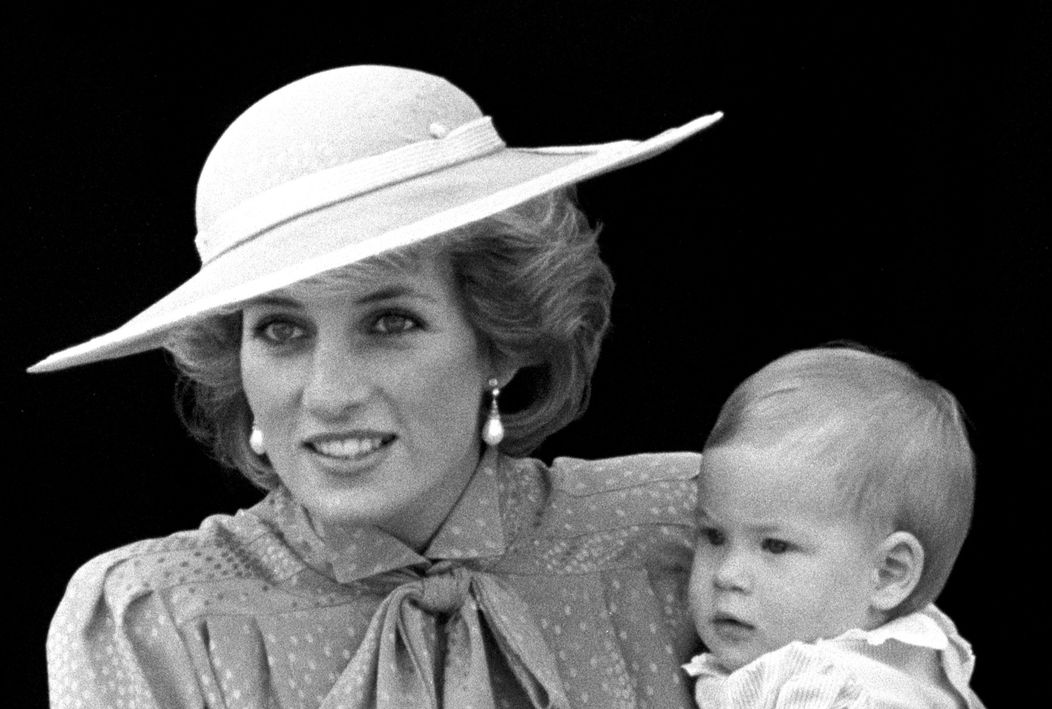 Princezna Diana s princem Harrym, 1985