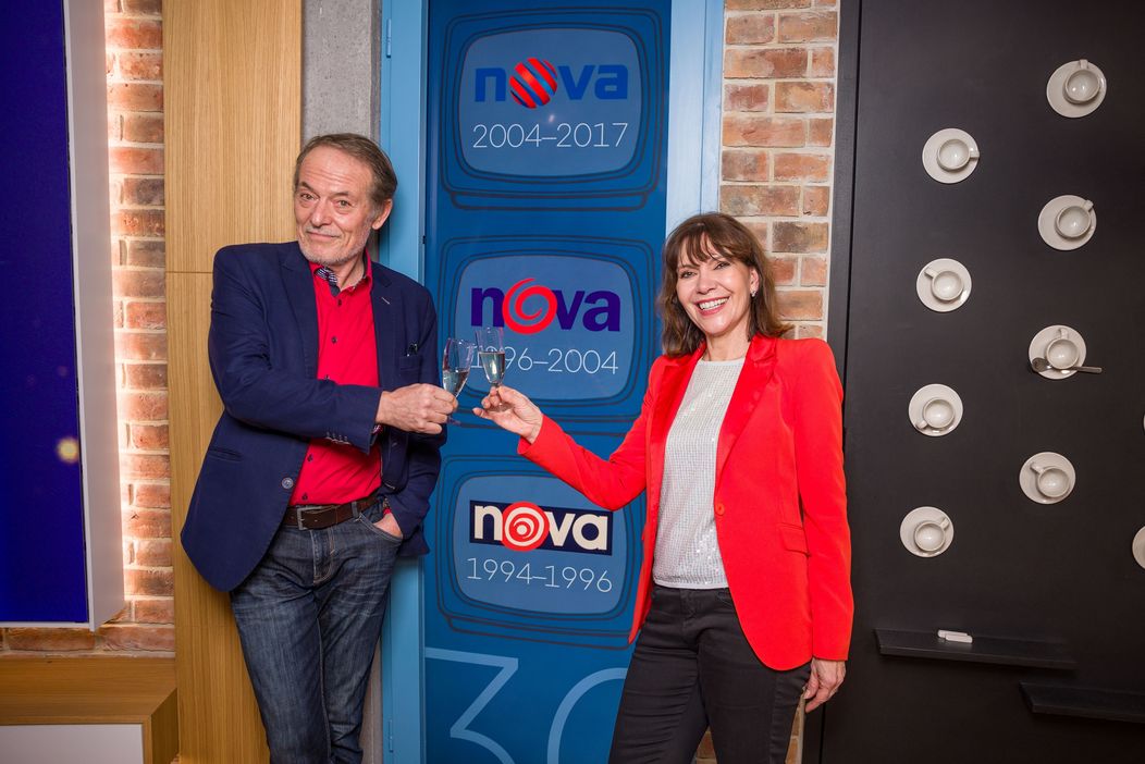 Neděle se nesla ve znamení oslav narozenin TV Nova.