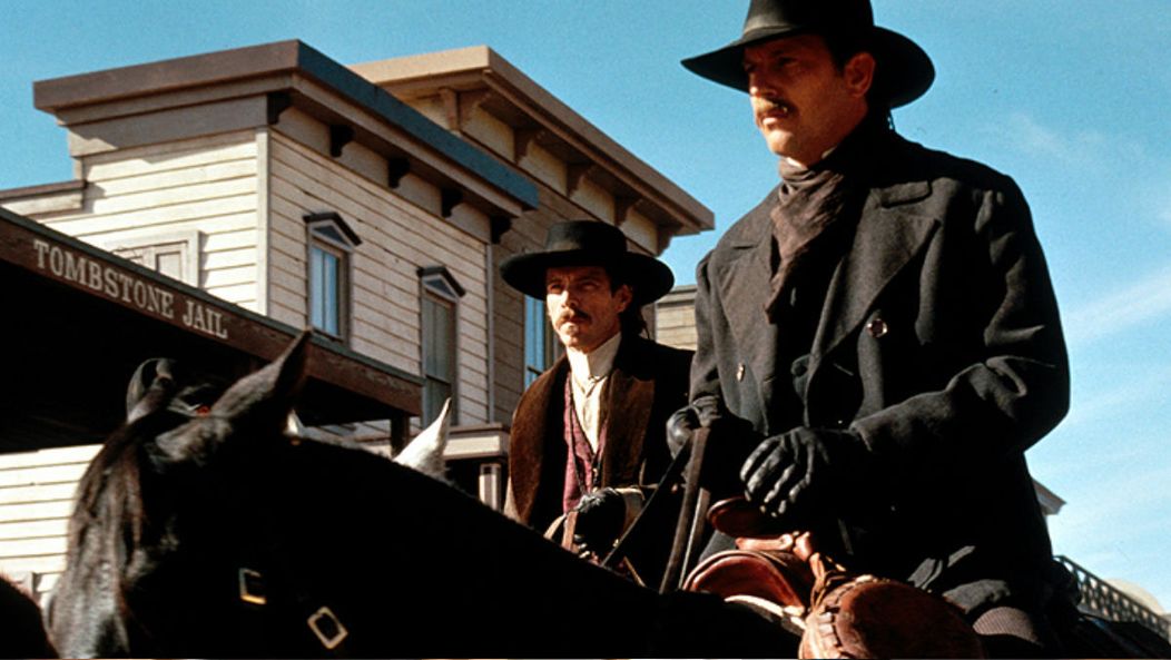 Fotogalerie GALERIE Fotky z filmu Wyatt Earp TV Nova
