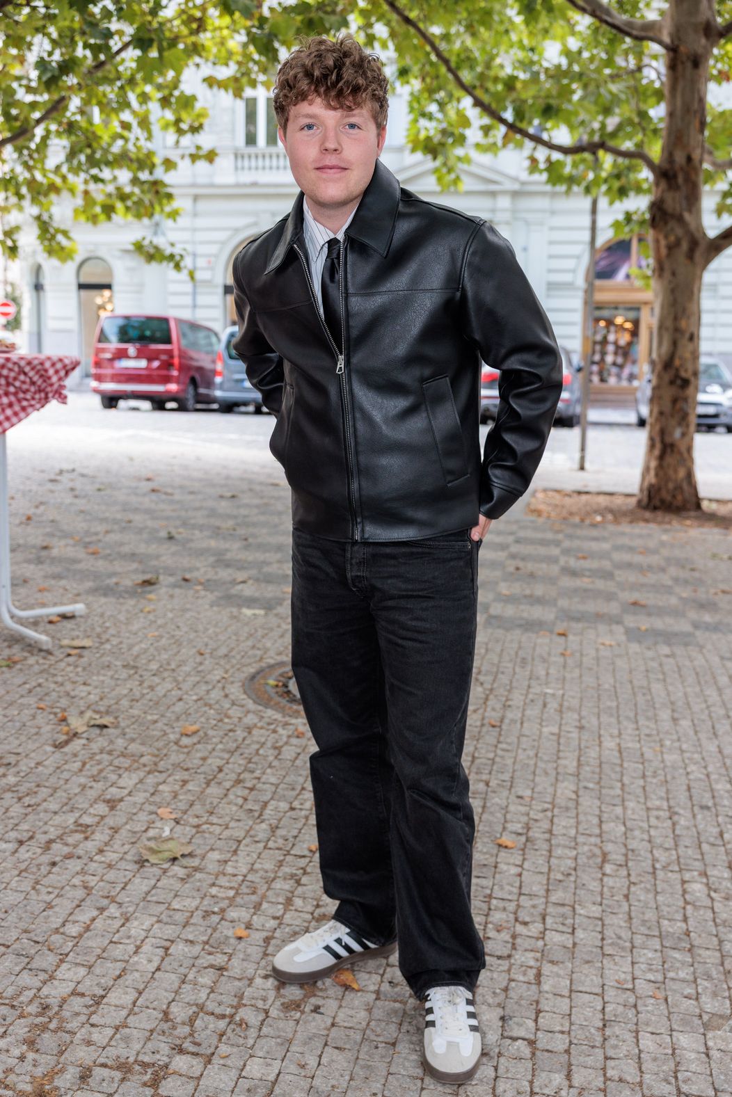 Herec a moderátor pořadu Backstage Petr Komínek