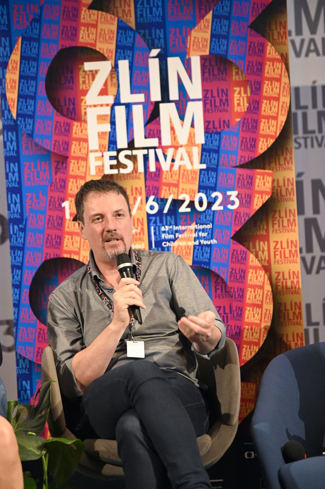 Michal Reitler na Industry panelu Zlín festival o tvorbě young adult