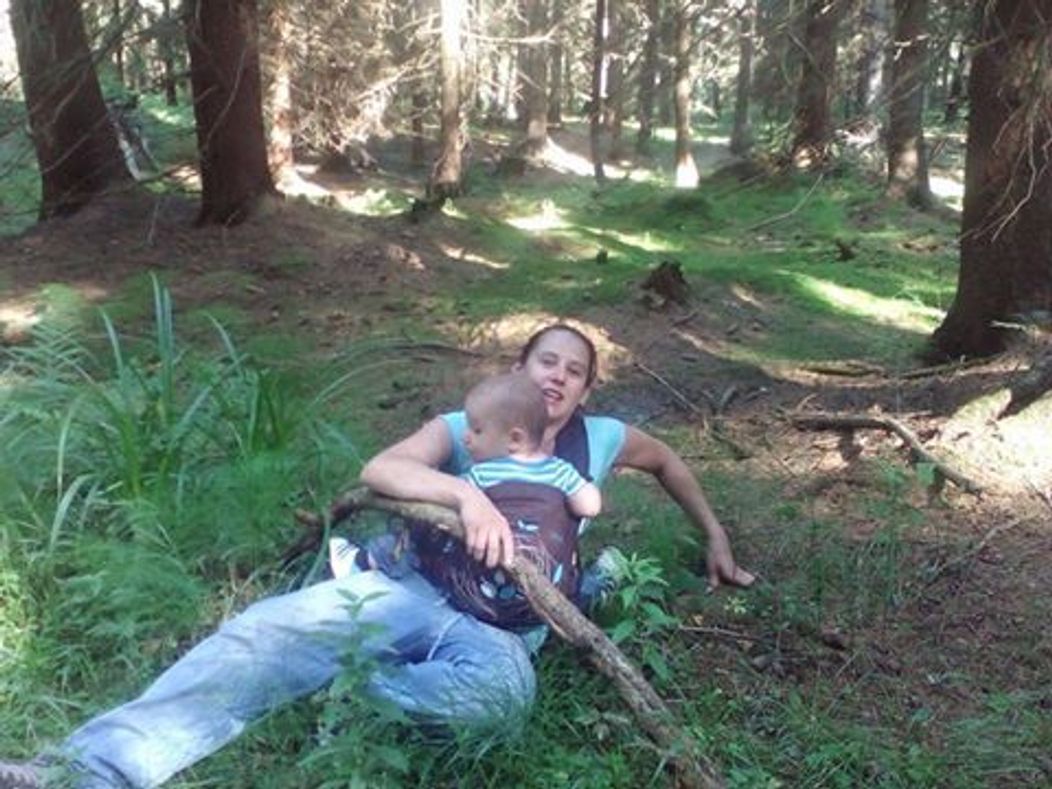 Nesnáším, když jdu po lese a zaklíním se pod kořenem - 3