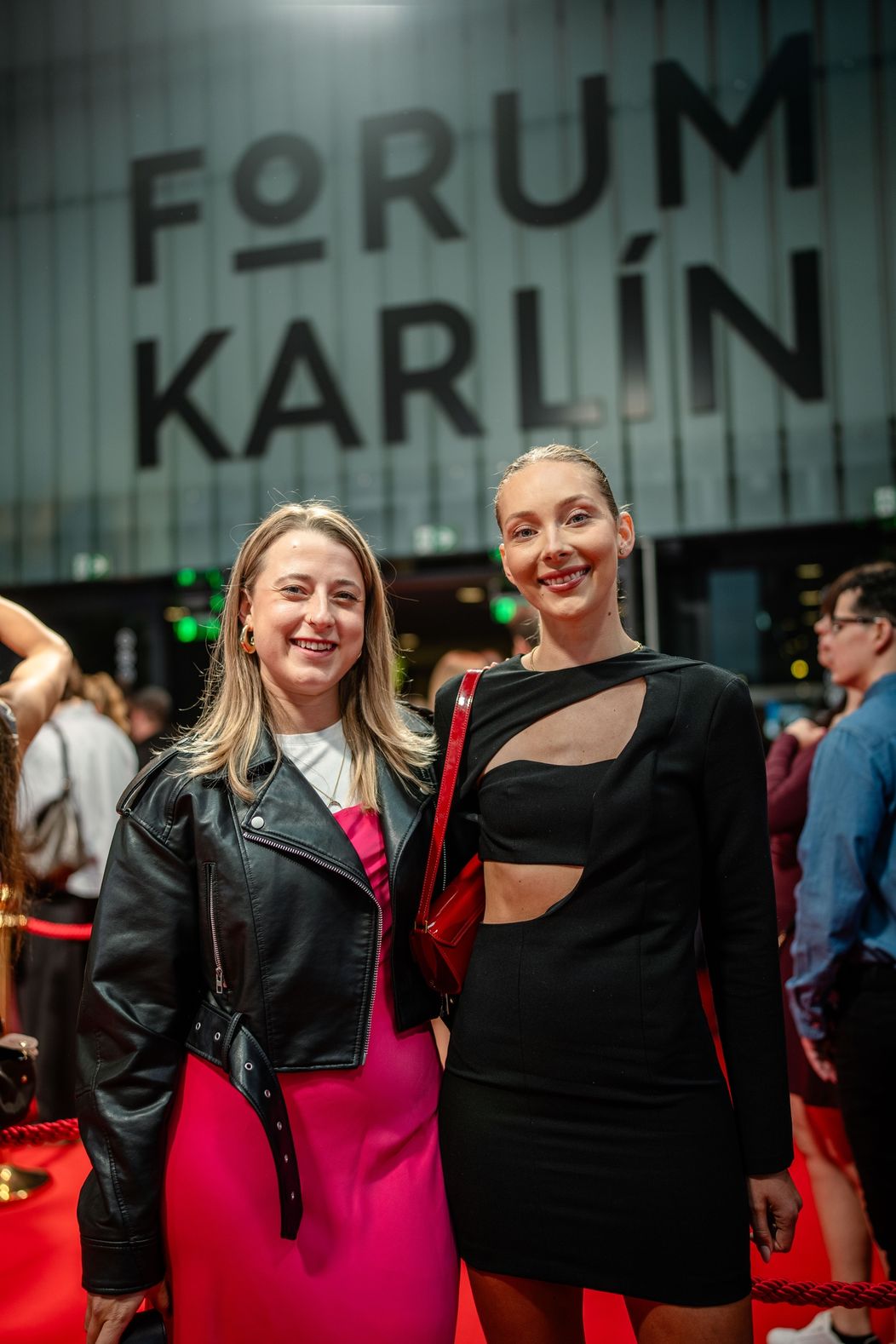 Kristýna Skokánková a Veronika Veve Přikrylová