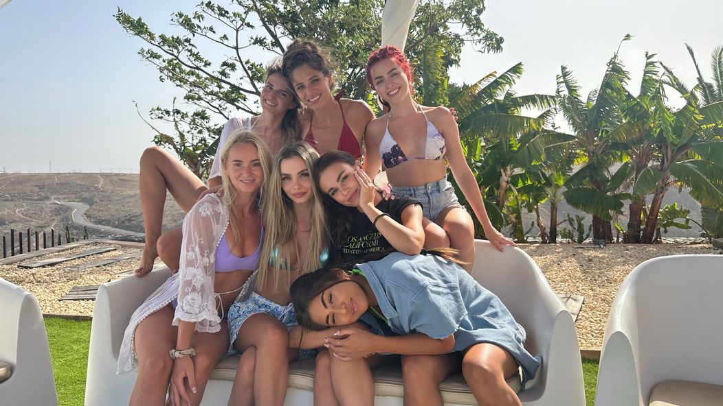 I když je vila Love Islandu dočasně prázdná, všichni jsou v bezpečí. Dámský tým je toho důkazem.
