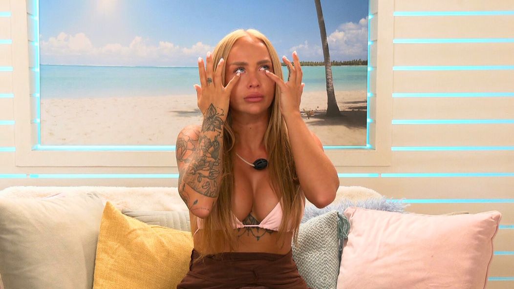 Love Island - Dominika