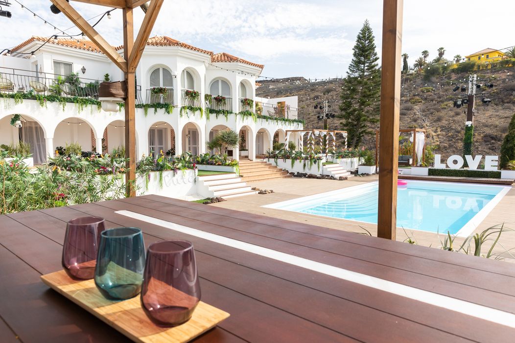 Love Island Vila (15)