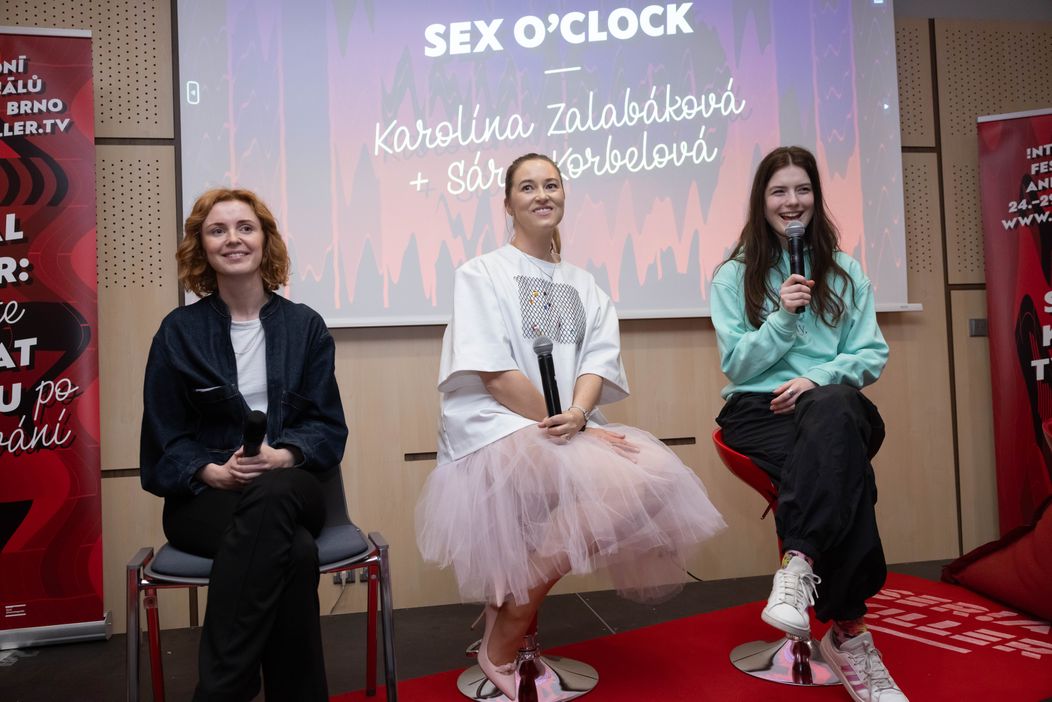 Sex O´Clock zastoupily na Comic-Conu Prague 2024 režisérka Karolína Zalabáková a herečka Sára Korbelová