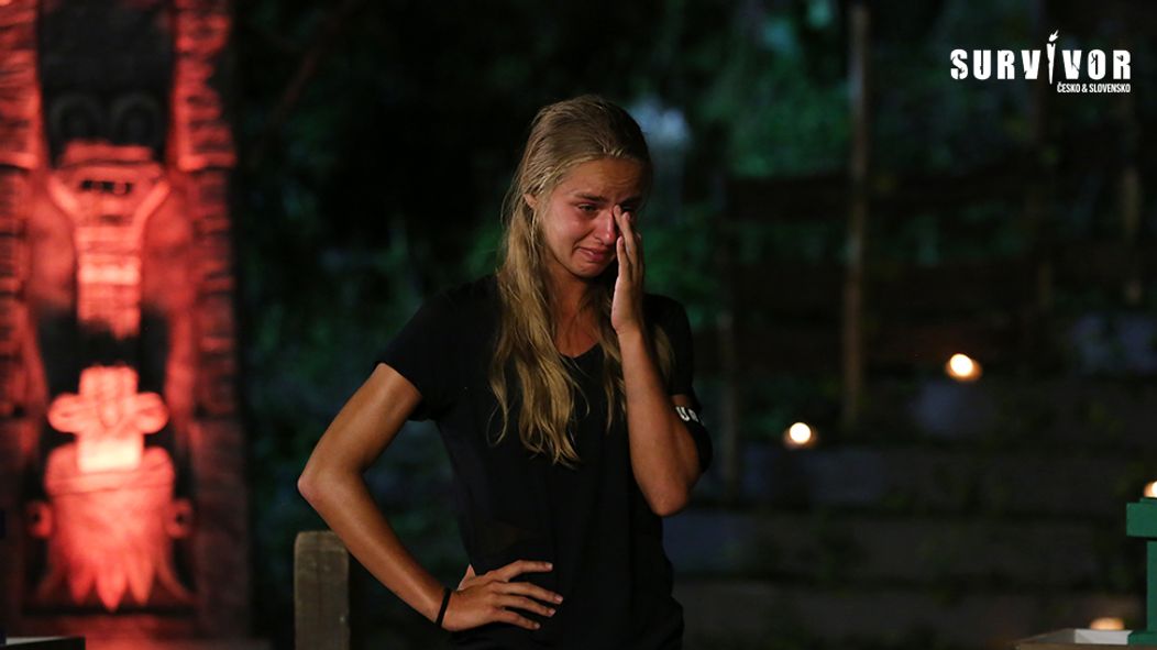 Survivor - Xénia střihák