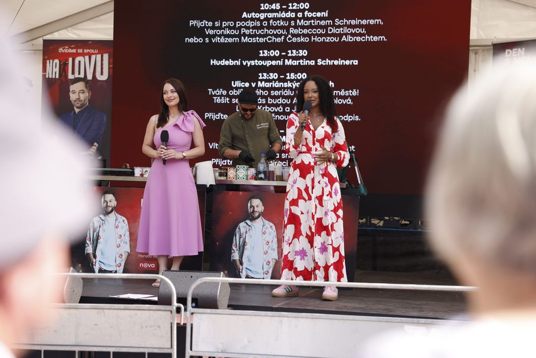 Veronika Petruchová a Rebecca Diatilová
