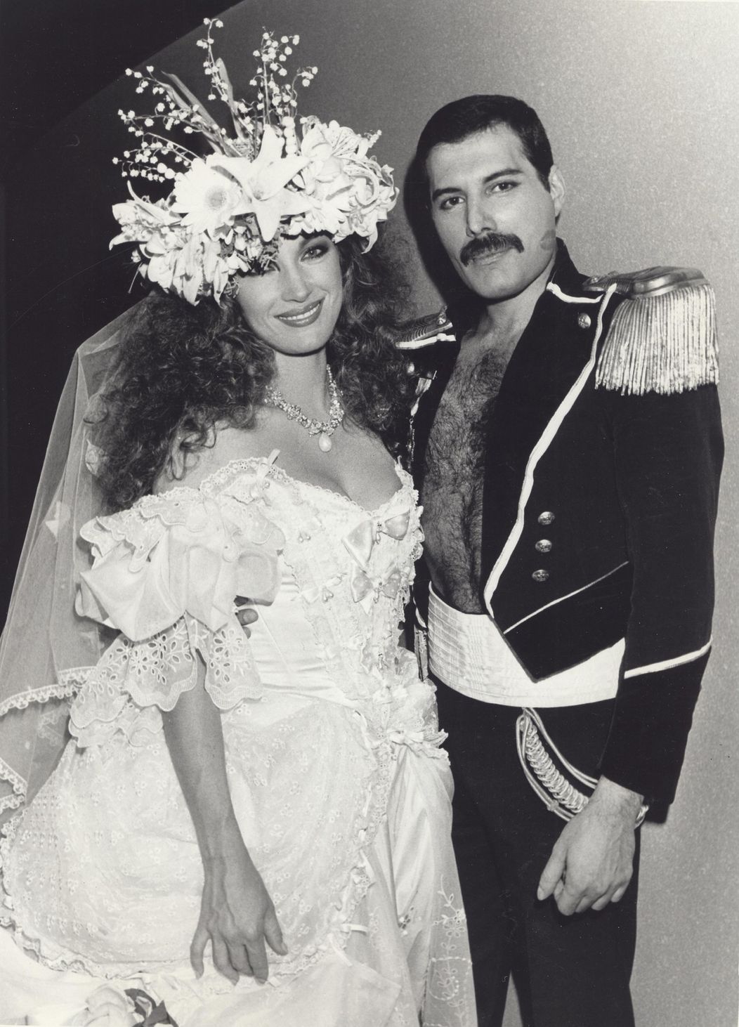 Freddie Mercury (2)