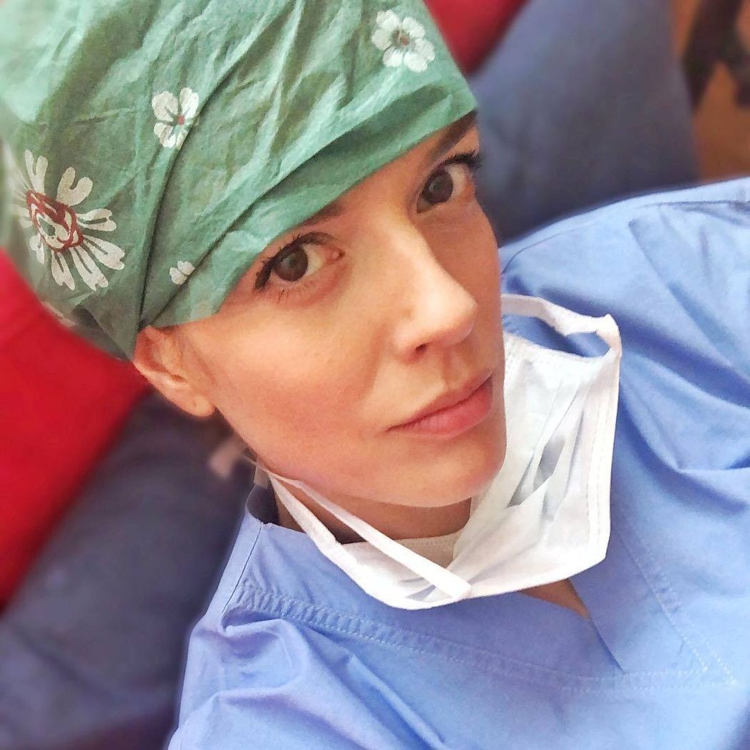 Herečka Andrea Růžičková při natáčení Ordinace - 1