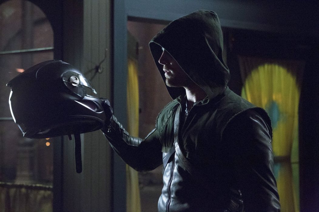 Arrow - 16