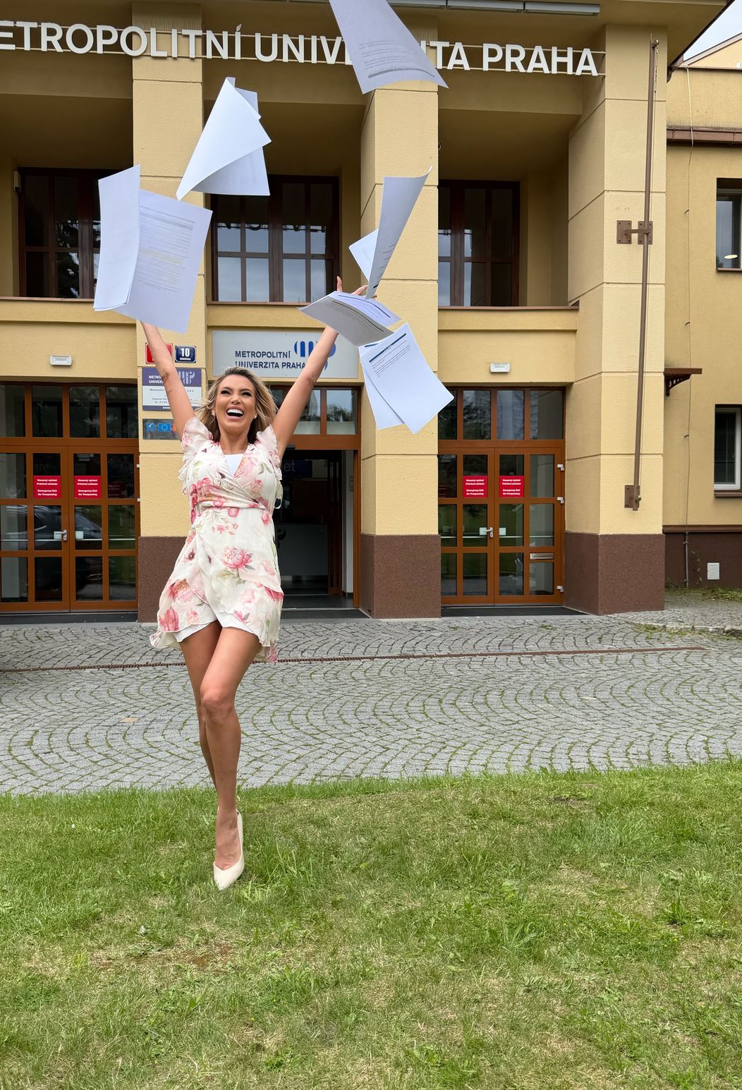 Denisa Ayverdi, magisterské státnice