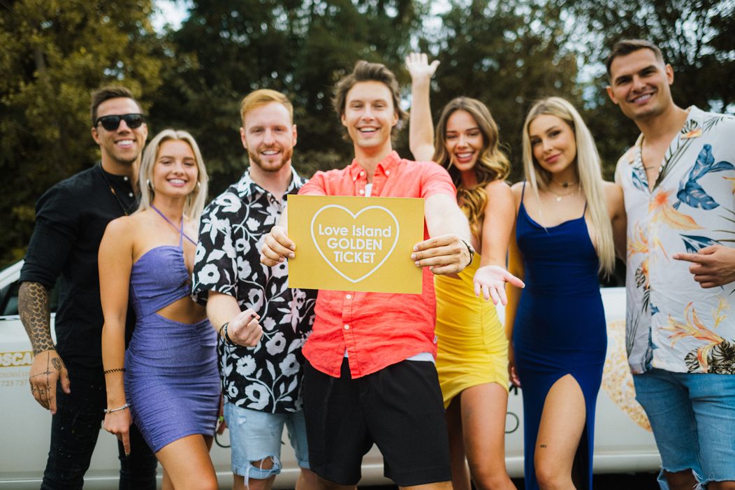 Srdíčka z Love Islandu rozdávají Golden Tickety
