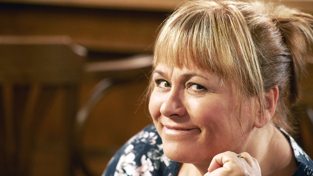 Seriál Ulice: Pavla Tomicová jako Simona Hložánková