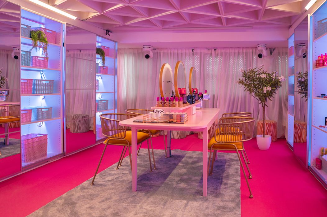Love Island - make-up room