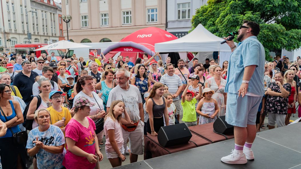 Atmosféra na Dni s Novou v Hradci Králové byla naprosto fantastická