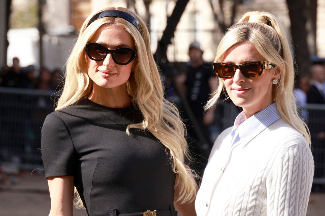 Paris Hilton a Nicky Hilton DNES