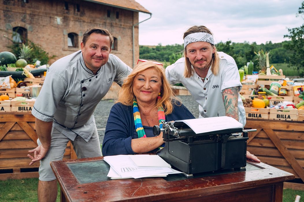 Souboj na taliri Jan Puncochar, Halina Pawlowska a Premek Forejt