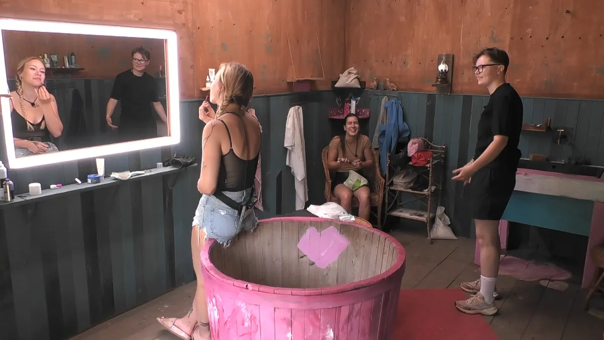 Life on the Farm: Contestants debate who is the best milker