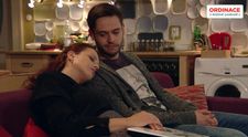 CELÝ 750. DÍL Ordinace: Adam ztrácí Nicky kvůli Marice. Zničí další vztah?