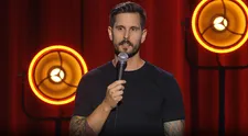 Komik Jakub Zitron Ťapák o rodičovství i záchodcích: Ve stand-up show jde za hranici všeho