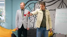 Na Voyo zvoní na hodinu! Usedněte do lavic s třídou Pana profesora