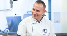Tomáš Černý z Dejvické 34: MasterChef vytváří tlak, i laik vypadá jako profesionál